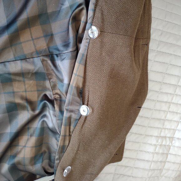 Torrid Outlander Fur Coat - Picture 5 of 7